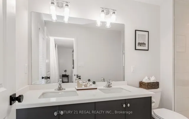 Additional image 29 of 24 Arcola St