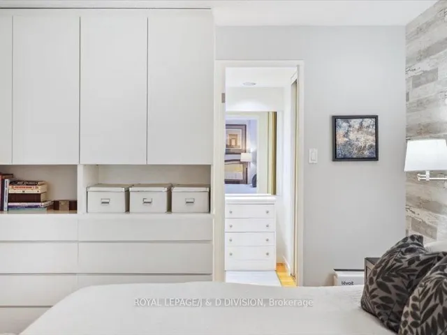 Additional image 17 of 55 Lombard St Unit 204