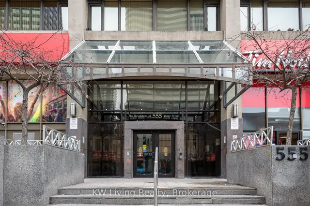 Additional image 2 of 555 Yonge St Unit 404