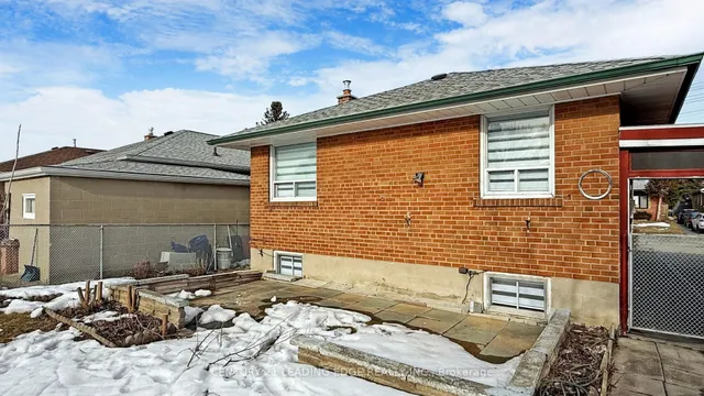 Additional image 2 of 70 Wexford Blvd