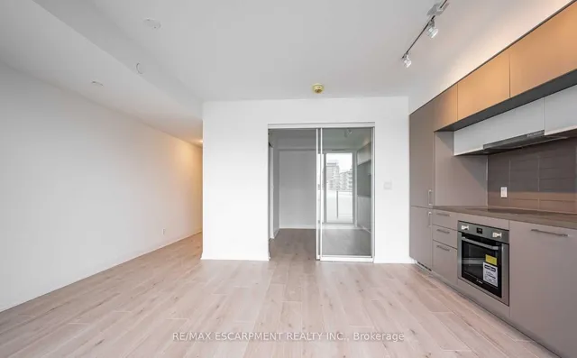 Additional image 14 of 99 Foxbar Rd Unit 1107