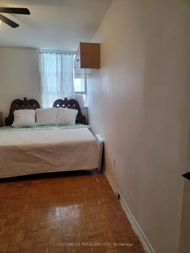 Additional image 16 of 1 Massey Sq Unit 1914