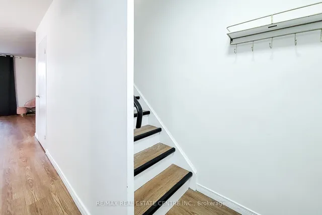 Additional image 19 of 350 Quigley Rd Unit 110