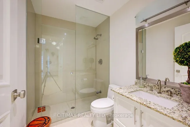 Additional image 23 of 12 Yonge St Unit 2906