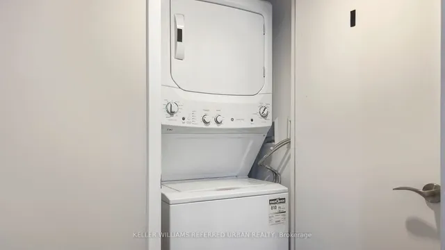 Additional image 9 of 3091 Dufferin St Unit 908