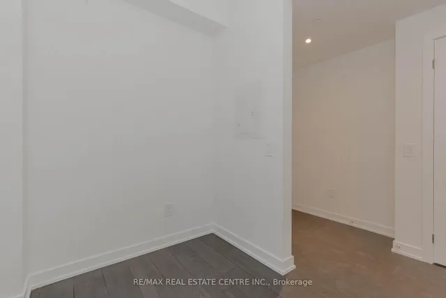 Additional image 9 of 28 Ann St Unit 310