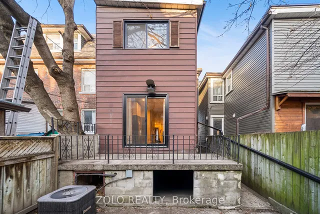 Additional image 48 of 82 Bellwoods Ave
