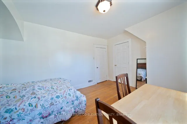 Additional image 9 of 172 Oakwood Ave