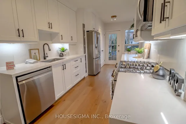 Additional image 18 of 149 Queensdale Ave