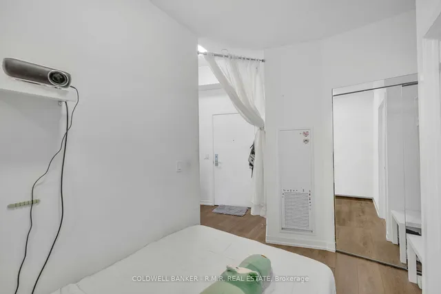 Additional image 25 of 49 East Liberty St Unit 2601