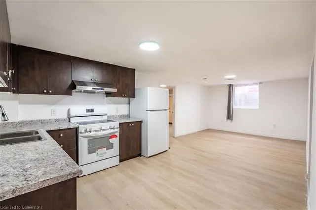 Additional image 31 of 19 Winthrop Pl