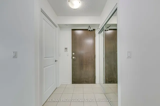 Additional image 16 of 215 Sherway Gardens Rd Unit 2001