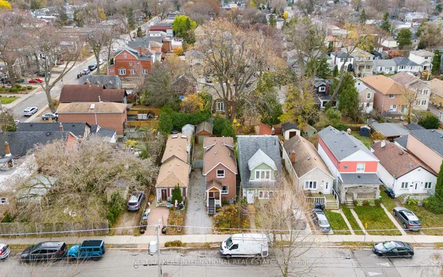 Additional image 41 of 35 Cambrai Ave