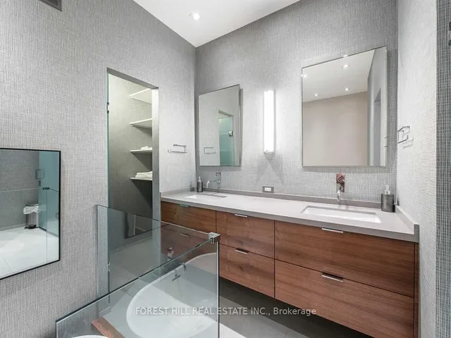 Additional image 24 of 8 Wellesley St Unit PH7