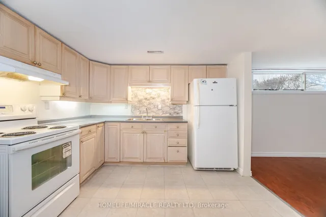 Additional image 23 of 18 Albion Cres