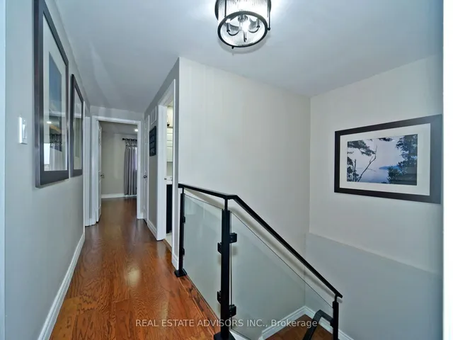 Additional image 12 of 22 Caronia Sq