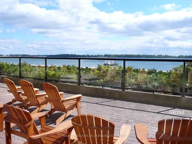 Additional image 46 of 65 Harbour Sq Unit 3603