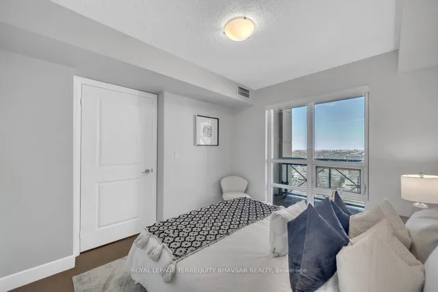 Additional image 17 of 6 Eva Rd Unit 2111