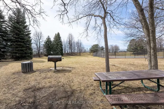 Additional image 39 of 12 Laurelcrest St Unit 811