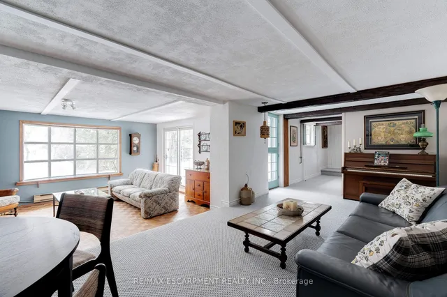 Additional image 33 of 847 FOREST GLEN Ave