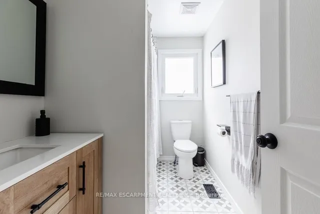 Additional image 23 of 98 Forestgate Dr