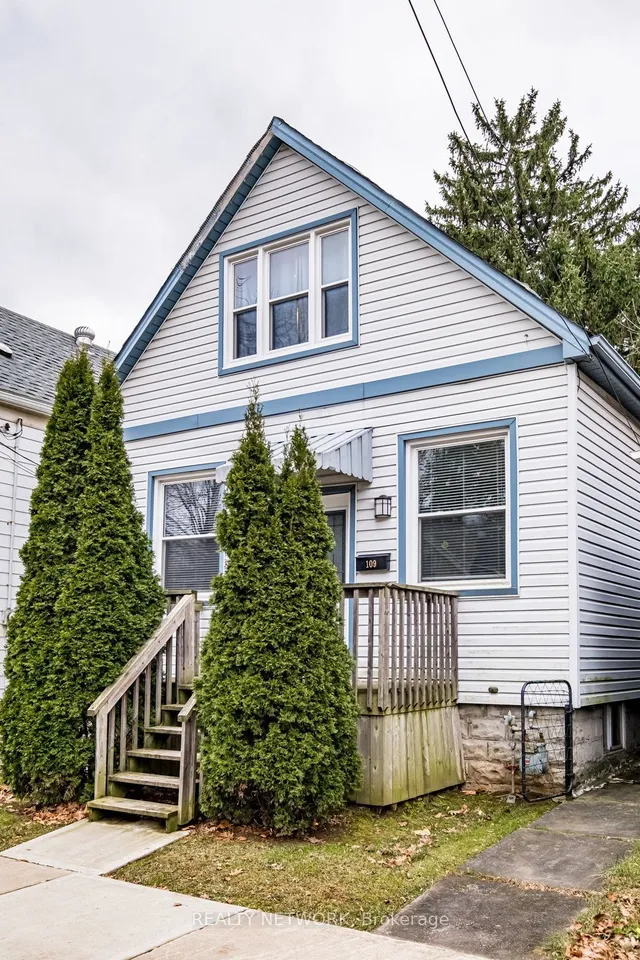 109 Royal Ave