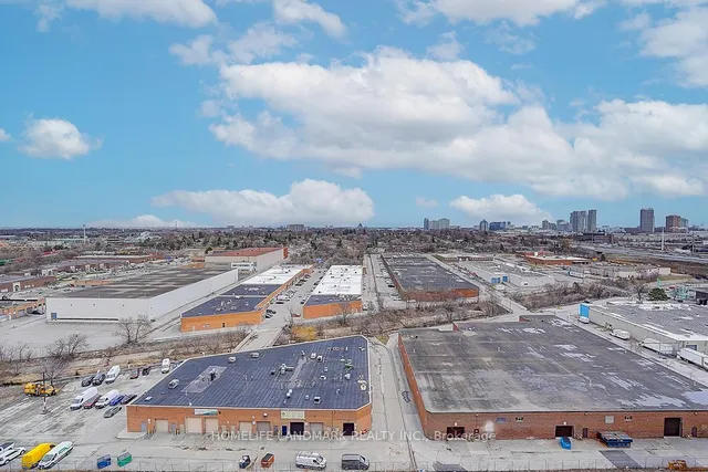 Additional image 24 of 181 Village Green Sq Unit 1511