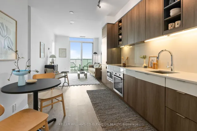 Additional image 3 of 101 Erskine Ave Unit 2303