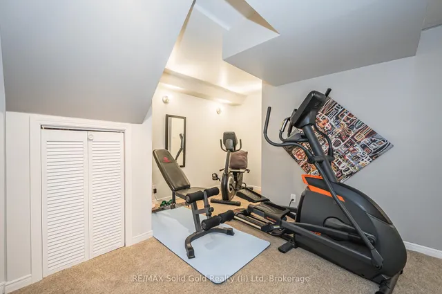 Additional image 35 of 9 Old Maple Lane