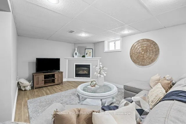 Additional image 25 of 377 East 16th St