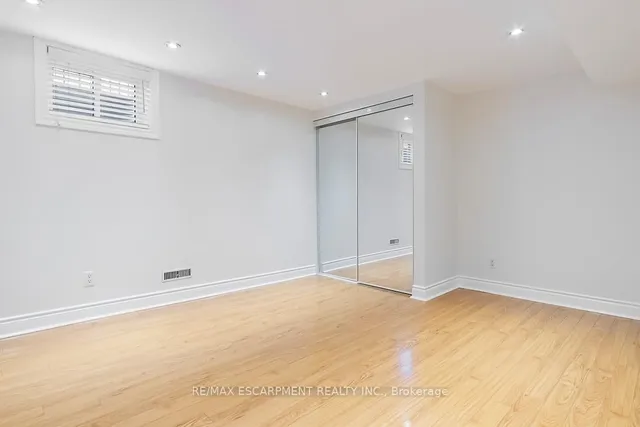 Additional image 32 of 1257 Hillview Cres