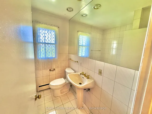 Additional image 15 of 28 Allonsius Dr