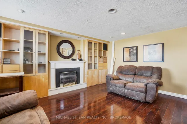 Additional image 19 of 82 Stoney Brook Dr