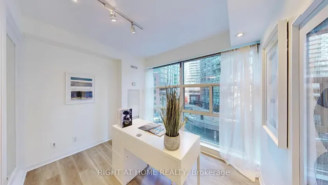 Additional image 29 of 11 St Joseph St Unit 402