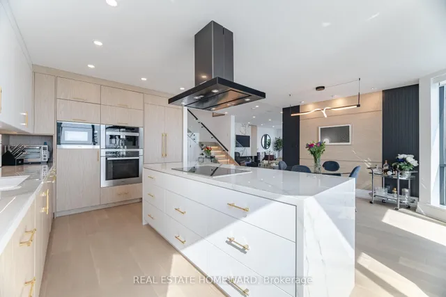 Additional image 12 of 10 Queens Quay Unit PH2