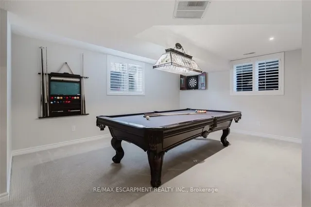 Additional image 33 of 954 Wintergreen Pl