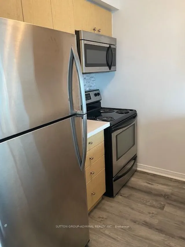 Additional image 11 of 215 Queen St Unit 1210