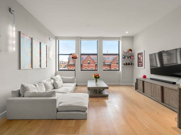 285 Columbus Ave #407, Boston, MA 02116