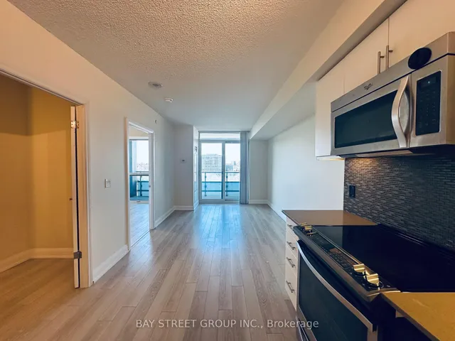 Additional image 10 of 18 Graydon Hall Dr Unit 501