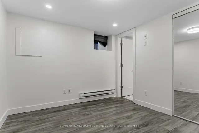 Additional image 42 of 1088 Avenue Rd