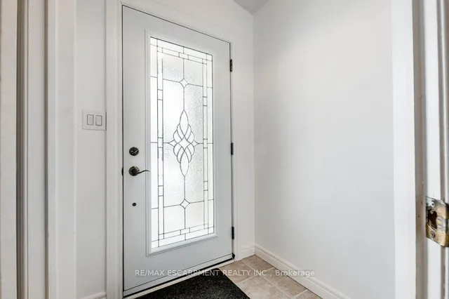 Additional image 6 of 62 Spadara Dr