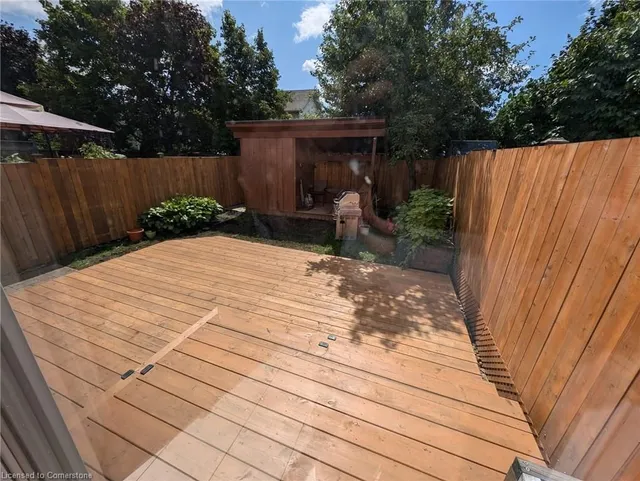 Primary image of 66 Fellowes Cres
