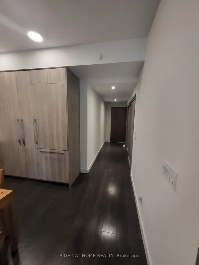 Additional image 4 of 27 McMahon Dr Unit 310