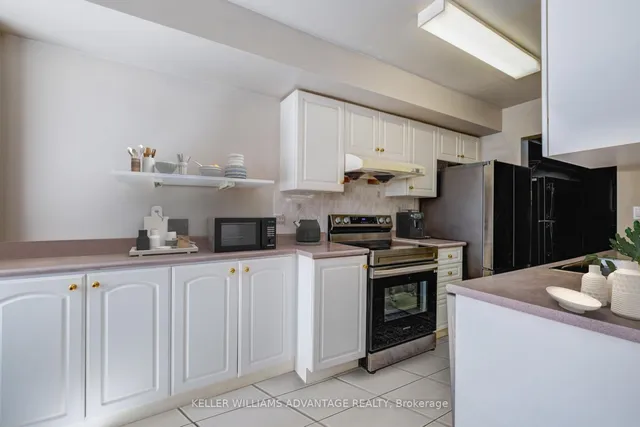 Additional image 4 of 29 Rosebank Dr Unit 503