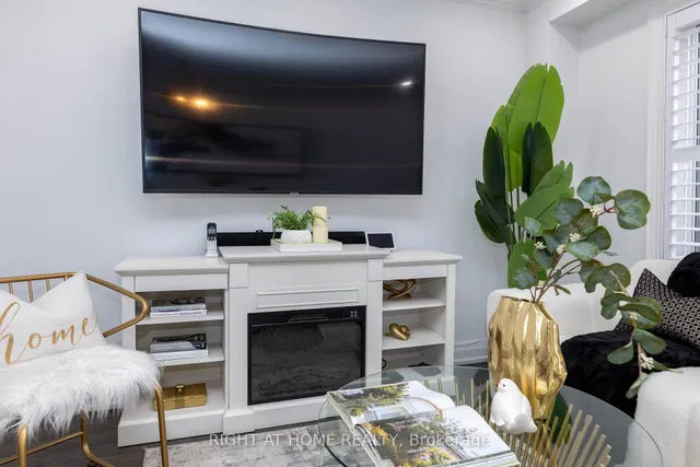 Additional image 28 of 42 Tiller Tr