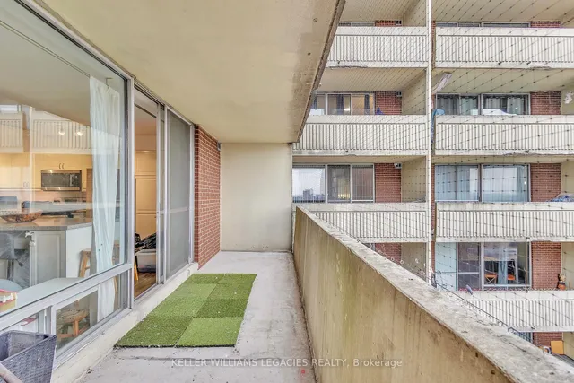 Additional image 18 of 1 Massey Sq Unit 2001