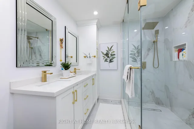 Additional image 35 of 42 Tiller Tr