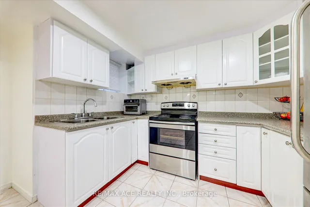 Additional image 38 of 62 Saffron Cres