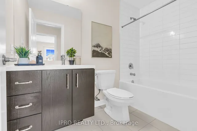 Additional image 32 of 3 Hibiscus Lane