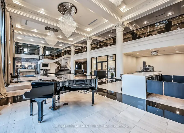 Additional image 37 of 118 King St Unit 520